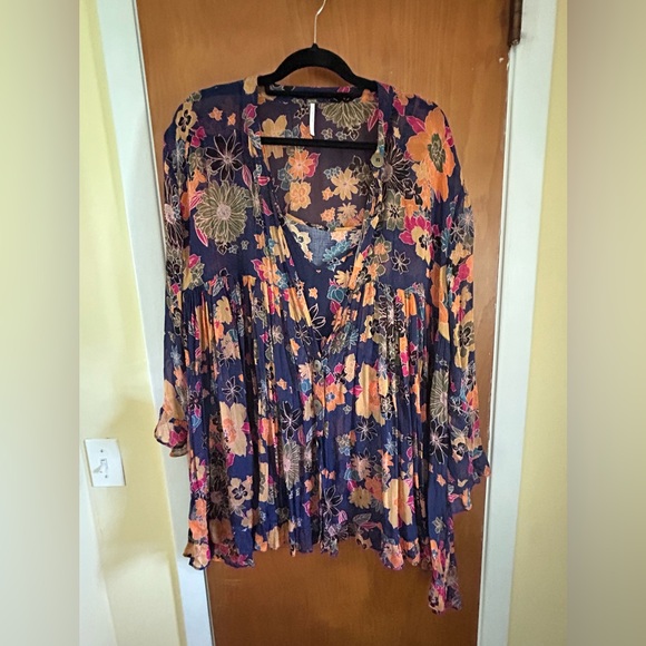 Free People 2pc Floral Slip Dress with Floral Shear Jacket - Picture 2 of 15